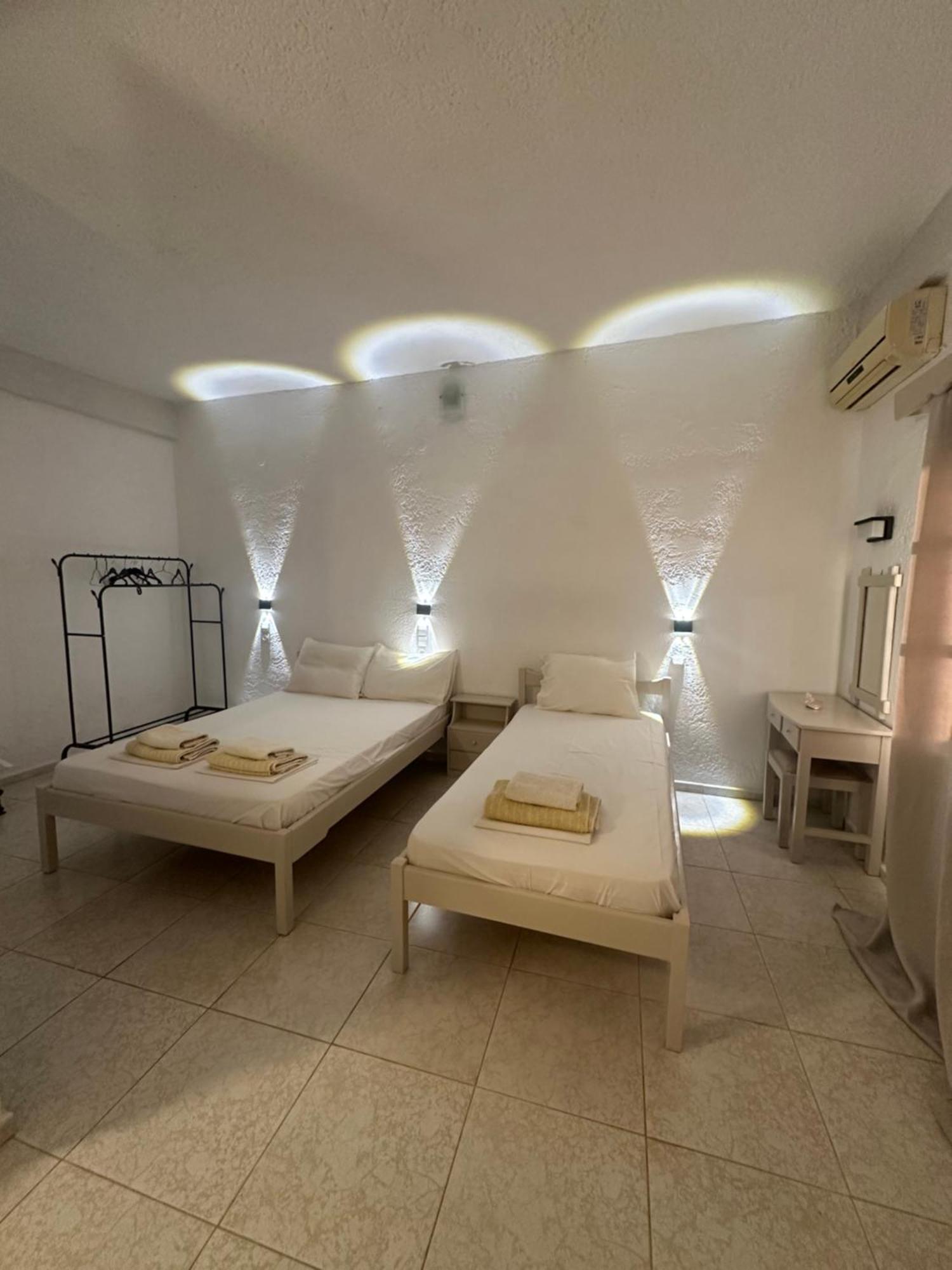 Aparthotel Mary Popi Panormos  Exteriér fotografie